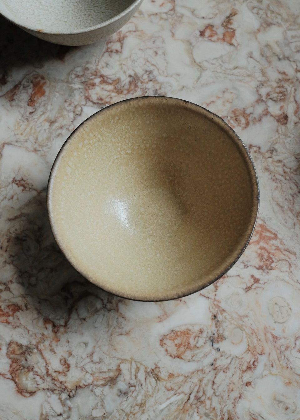 Scoop Bowl in Honeycomb