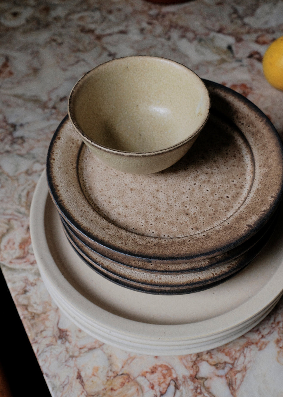 Homage to the Circle 01