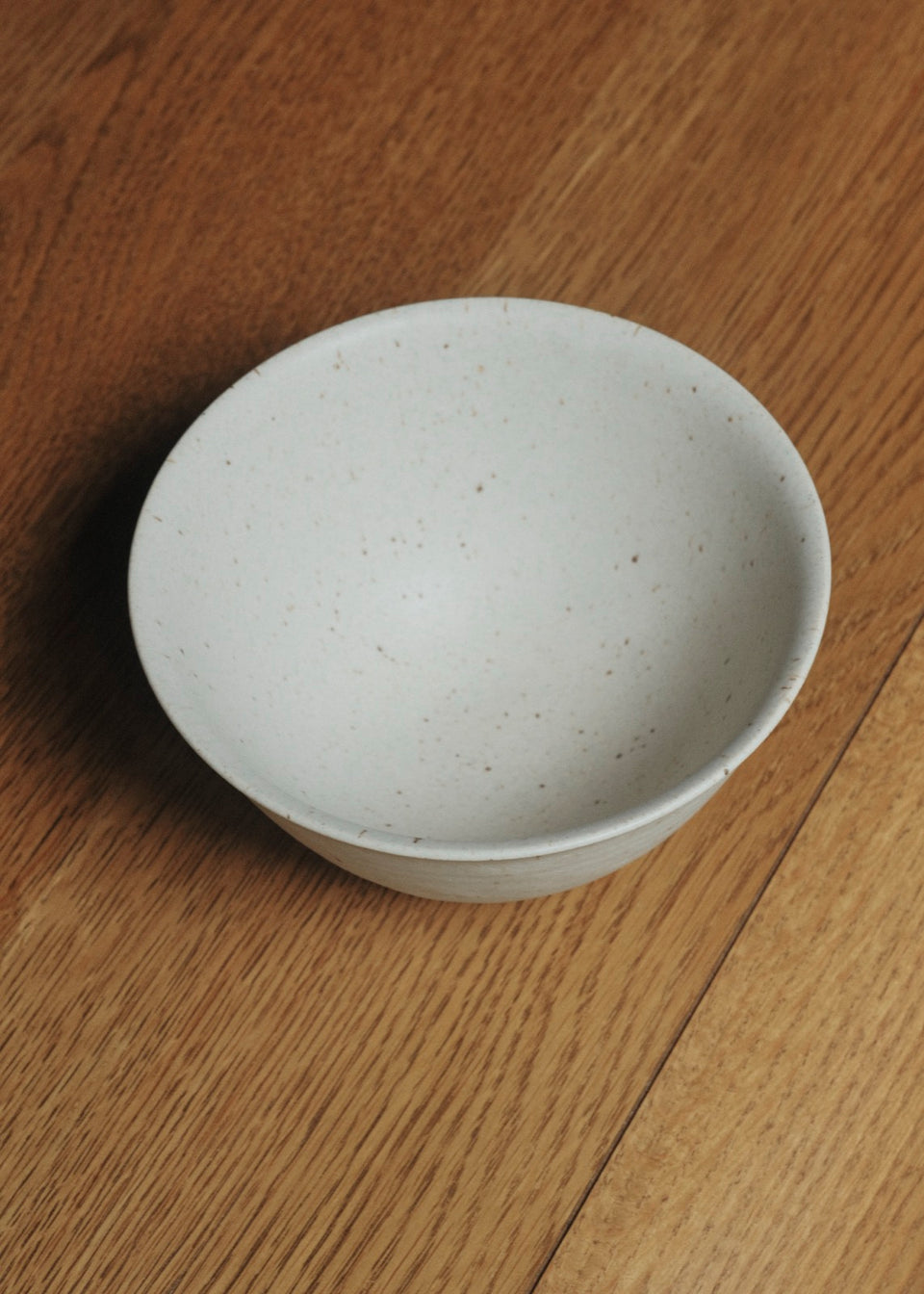 Swoop Bowl in Speckled Tivoli