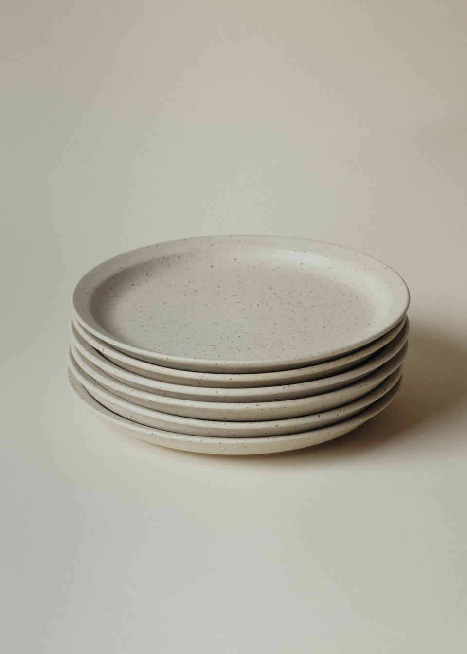 Cena in Speckled Tivoli