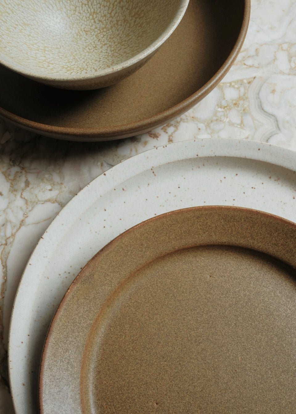 Cena in Speckled Tivoli