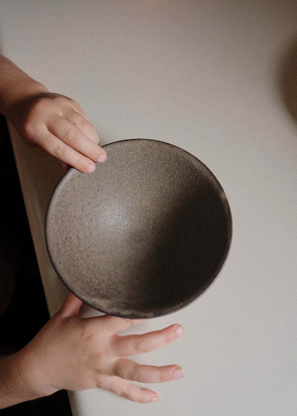 Skipping Stone Scoop Bowl